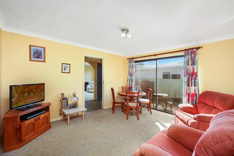Fifth view of Homely house listing, 35 Kathleen White Crescent, Killarney Vale NSW 2261