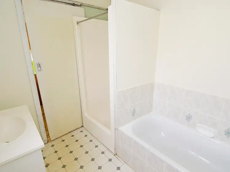 Second view of Homely house listing, 8 Gum Street, Red Cliffs VIC 3496
