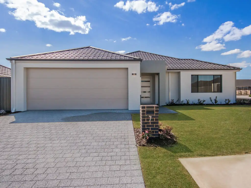 Main view of Homely house listing, 7 Ingram Rd, Baldivis WA 6171