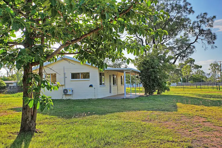 2 Carmen Close, Yabulu QLD 4818
