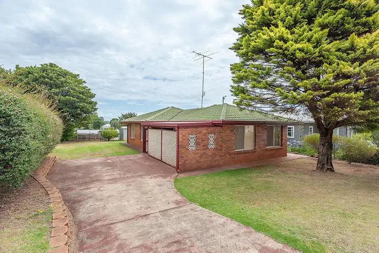 4 Katherine Street, North Toowoomba QLD 4350