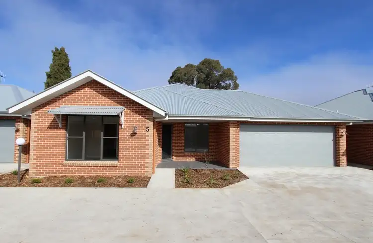 3/51 Stewart Street, Bathurst NSW 2795