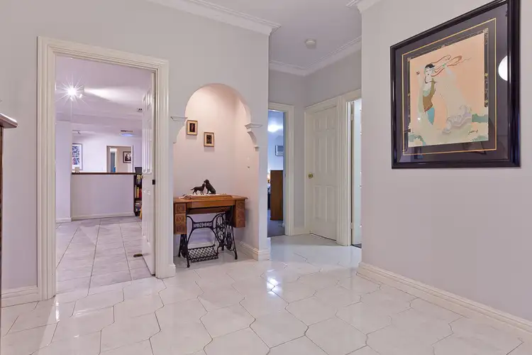 Seventh view of Homely house listing, 20 Purser Cove, Murdoch WA 6150