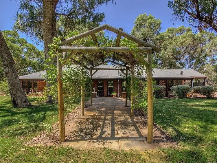 Second view of Homely house listing, 2 Archer Close, Baldivis WA 6171