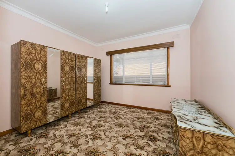 Seventh view of Homely house listing, 35 Stradbroke Drive, St Albans VIC 3021