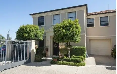 Main view of Homely townhouse listing, 1/21 Sapium Rd, Ashmore QLD 4214