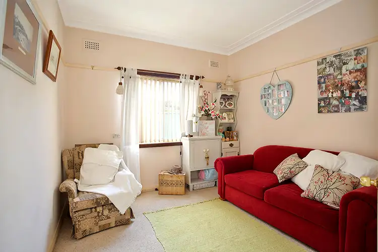 Fifth view of Homely house listing, 8 Tobruk Street, Lithgow NSW 2790
