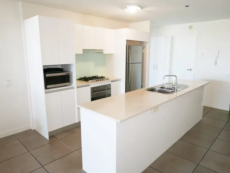 Third view of Homely apartment listing, 2707/92 QUAY STREET, Brisbane City QLD 4000