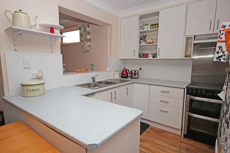 Second view of Homely villa listing, 3/2 Hope Close, Dunbogan NSW 2443
