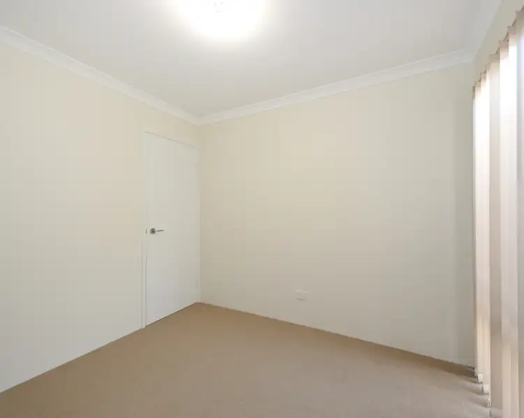 Fourth view of Homely house listing, 1/37 Maiden Way, Baldivis WA 6171