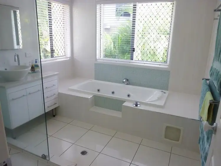 Seventh view of Homely house listing, 8 Sunset Drive, Jubilee Pocket QLD 4802