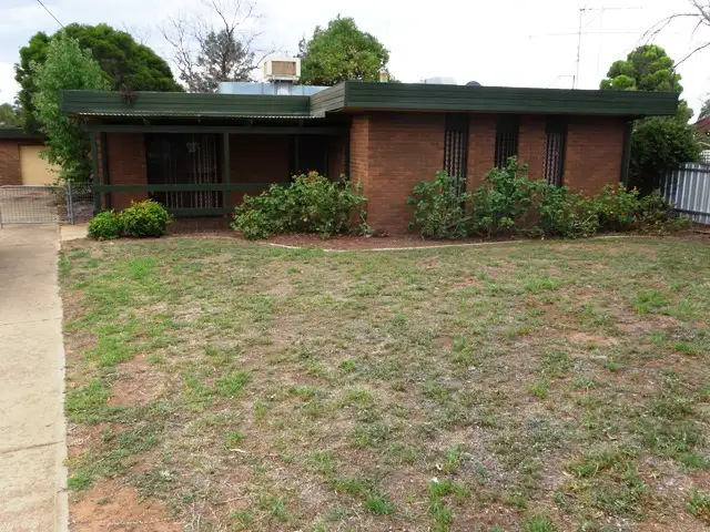 11 Wallowa Street, Leeton NSW 2705