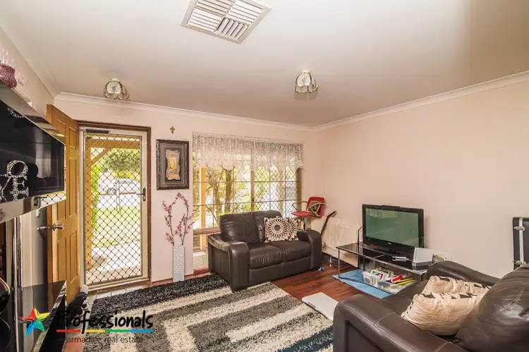 65 Tijuana Road, Brookdale WA 6112