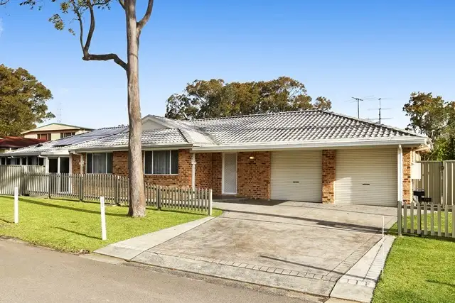 191 Pacific Highway, Charmhaven NSW 2263