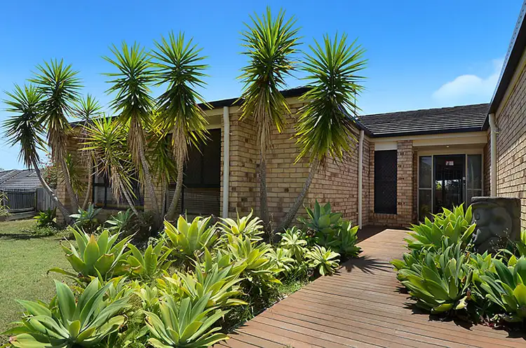 33 Bayberry Crescent, Warner QLD 4500