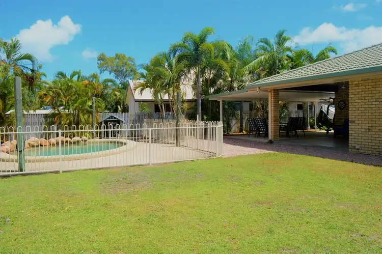 2 Melia Court, Bushland Beach QLD 4818