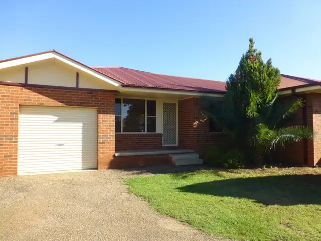 Main view of Homely unit listing, Unit 3/35A Cecile Street, Parkes NSW 2870