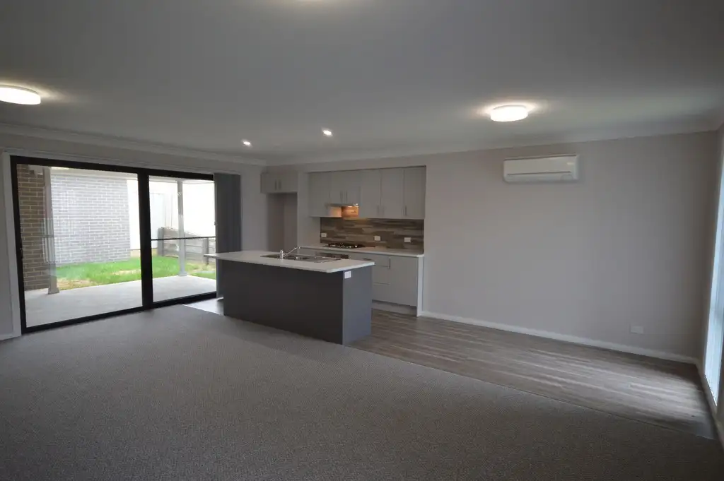 Main view of Homely unit listing, 3/14 Fairview Place, Cessnock NSW 2325