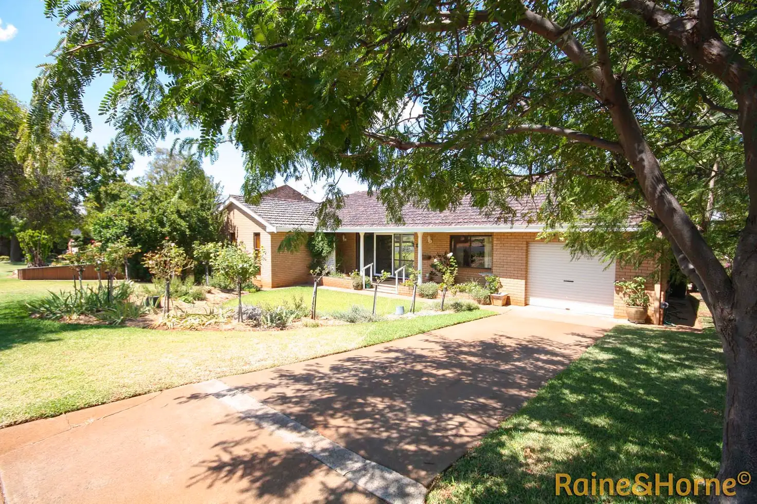 Main view of Homely house listing, 24 Stonehaven Avenue, Dubbo NSW 2830