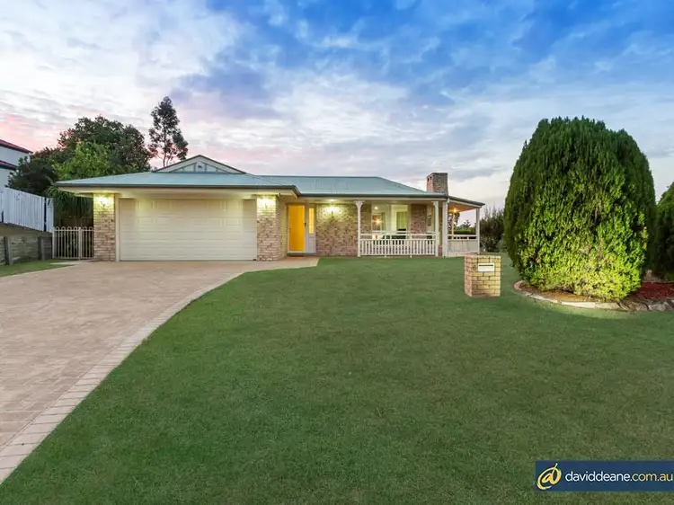 8 Mohr Court, Petrie QLD 4502