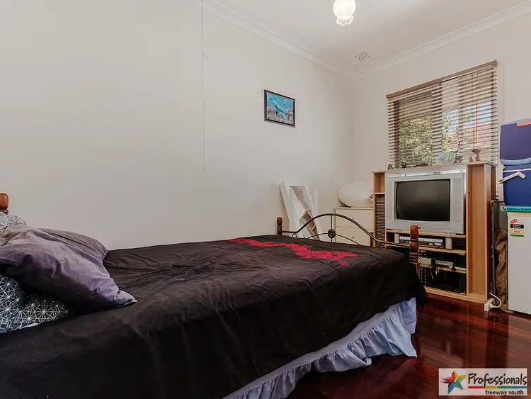 Sixth view of Homely house listing, 10 Summerton Road, Calista WA 6167