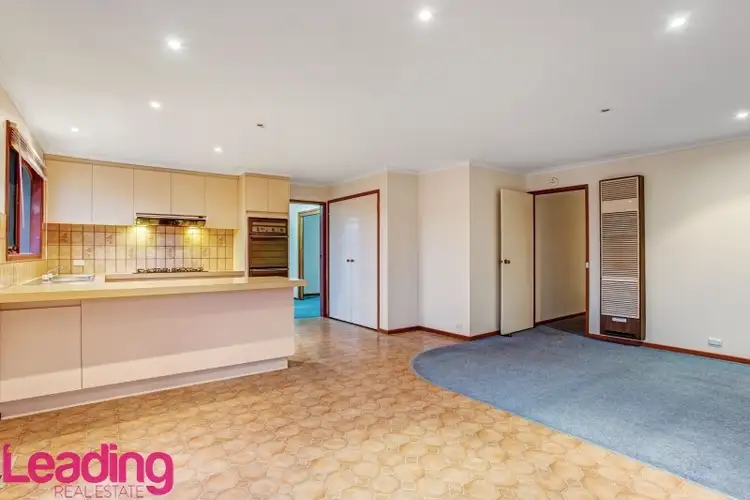 Fourth view of Homely house listing, 3 Harcourt Close, Sunbury VIC 3429