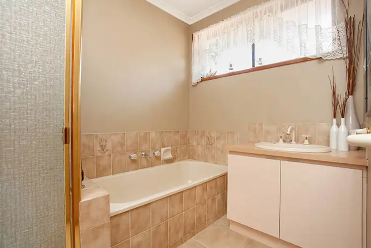 Fifth view of Homely house listing, 7 Drayton Place, Wyndham Vale VIC 3024