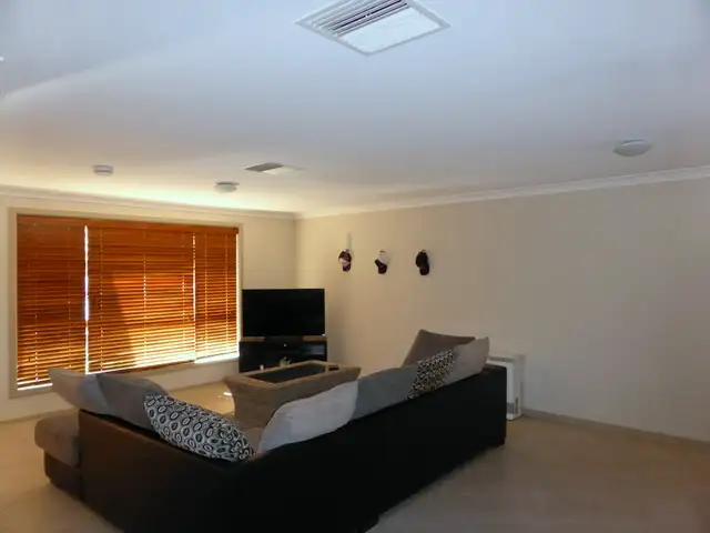 Fourth view of Homely house listing, 9 Thornbury Street, Parkes NSW 2870