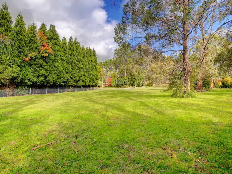 5 Bedford Place, Burradoo NSW 2576