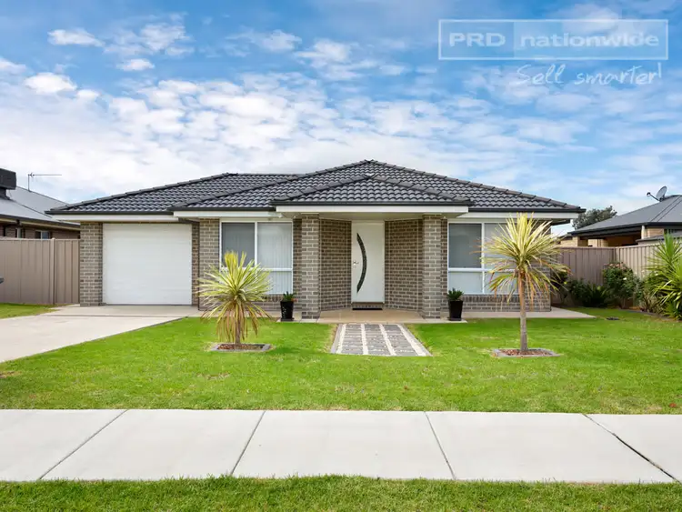 64 Messenger Avenue, Boorooma NSW 2650