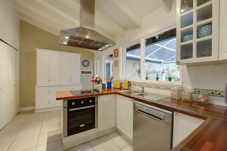 Sixth view of Homely house listing, 8 Bracken Close, Berowra NSW 2081