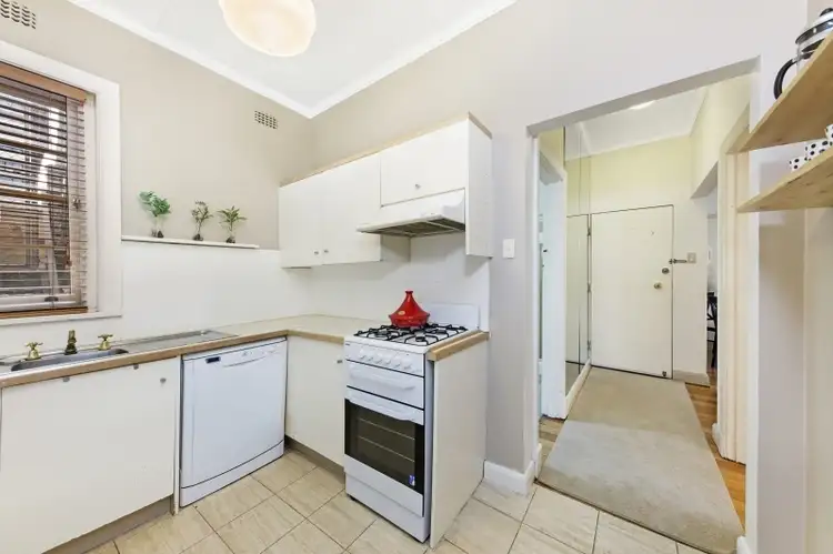 Third view of Homely apartment listing, 48/32 Queens Road, Melbourne VIC 3004