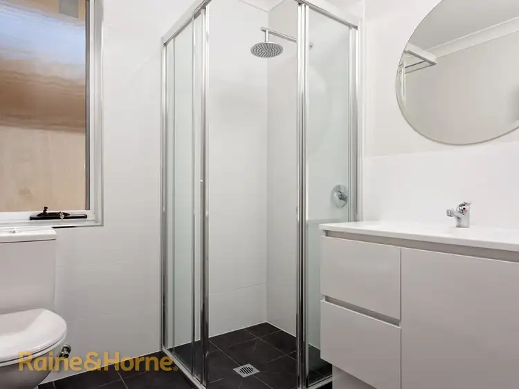 Sixth view of Homely house listing, 2/32 The Boulevarde, Kooringal NSW 2650