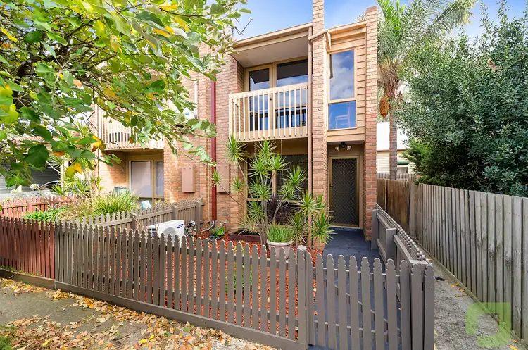 7/37 Ballarat Road, Footscray VIC 3011