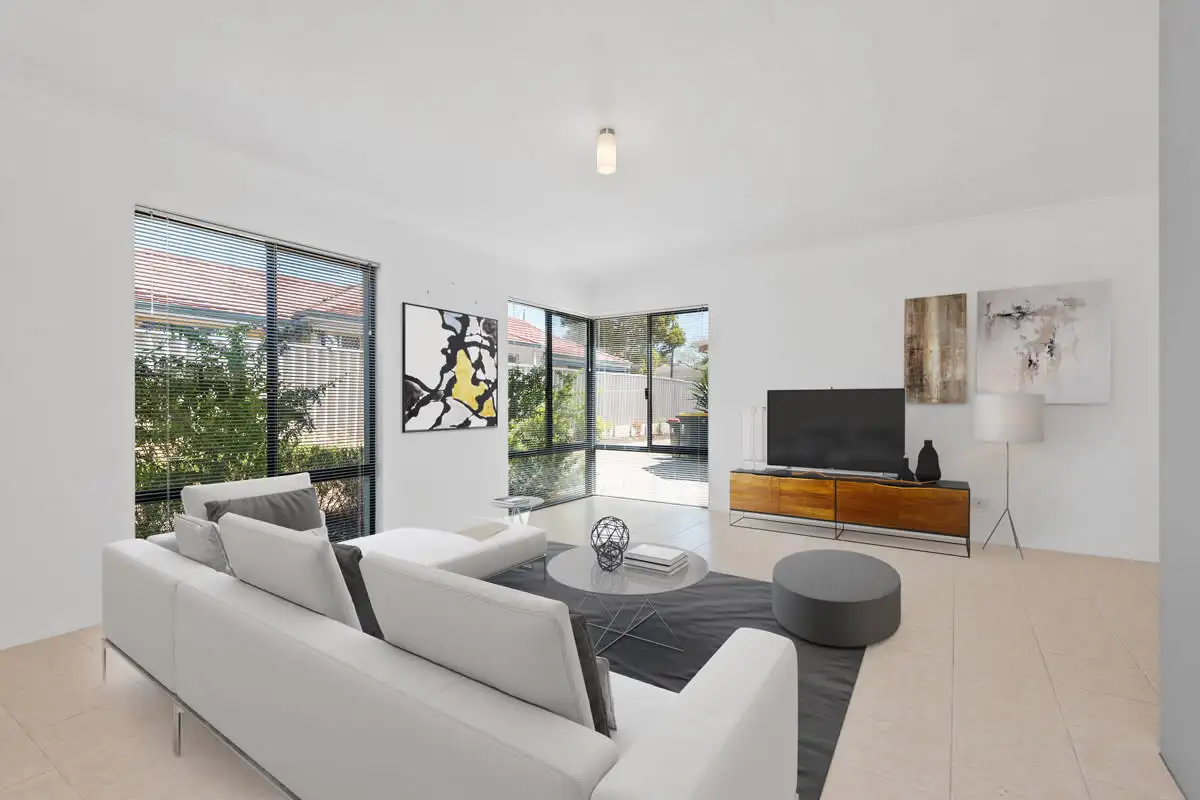 Main view of Homely townhouse listing, 198B Huntriss Road, Doubleview WA 6018