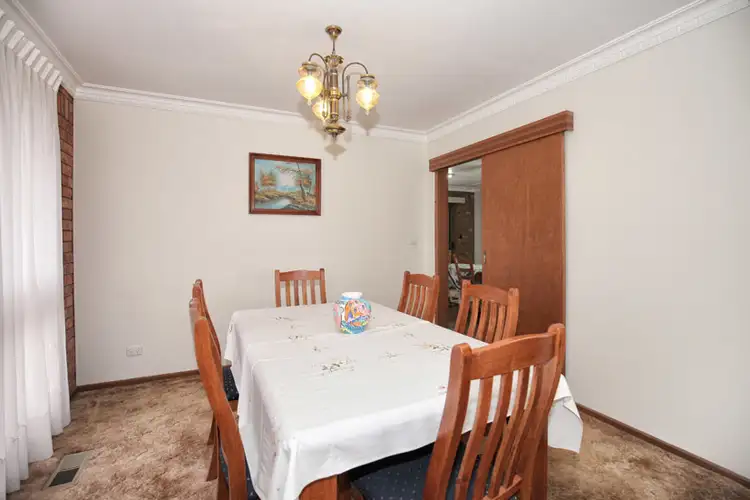 Fourth view of Homely house listing, 6 Reeves Close, Gladstone Park VIC 3043