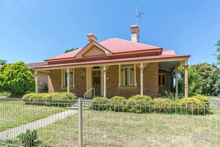 194 March Street, Orange NSW 2800