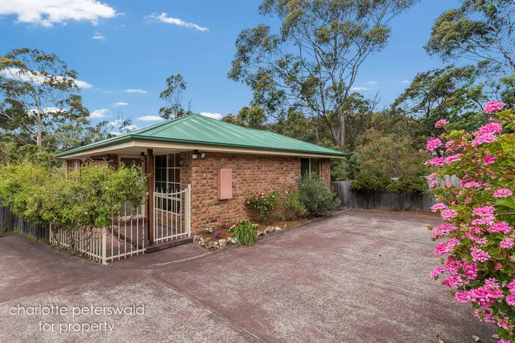 2/30 Saunders Crescent, South Hobart TAS 7004