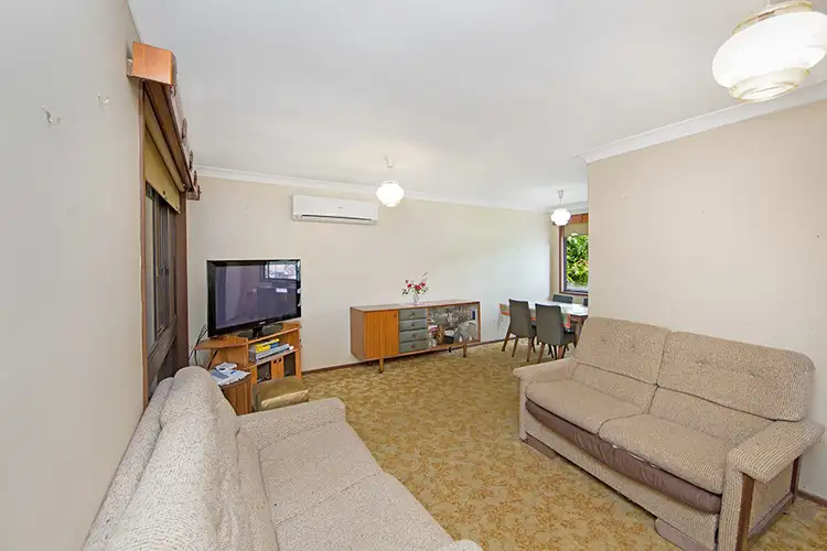 Third view of Homely house listing, 11 Buckingham Road, Berkeley Vale NSW 2261
