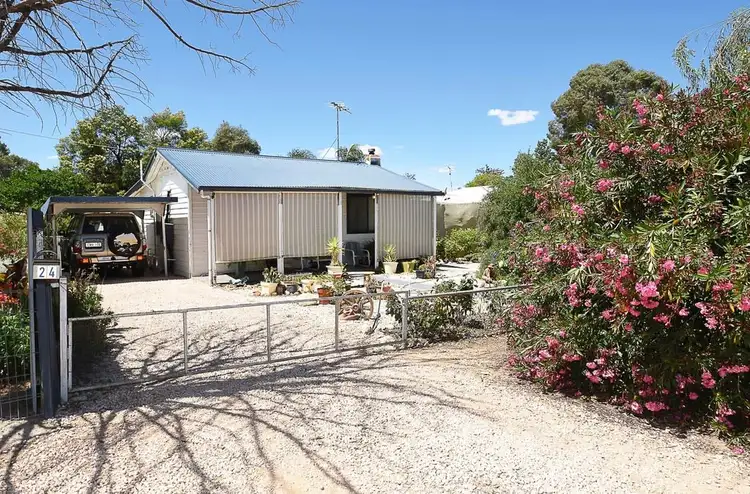 Fourth view of Homely house listing, 24 Wentworth Street, Wentworth NSW 2648