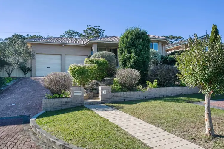 5 Hillmont Close, Woongarrah NSW 2259