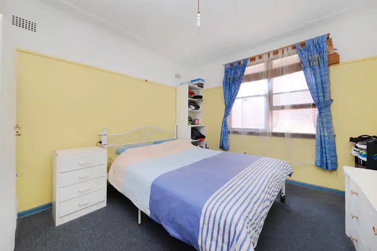 Fifth view of Homely house listing, 22 Lasseter Avenue, Chifley NSW 2036