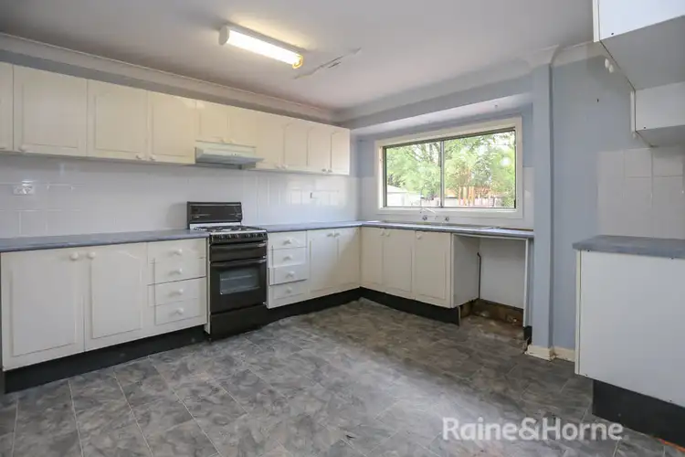 Fifth view of Homely house listing, 122 Sydney Road, Kelso NSW 2795