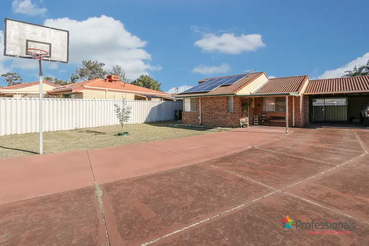 8A Marden Street, Marangaroo WA 6064