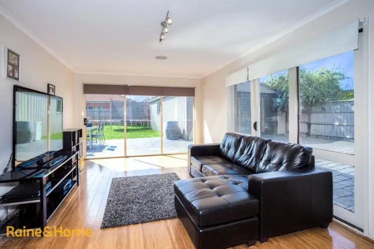 Fourth view of Homely house listing, 19 Fisher Court, Sunbury VIC 3429