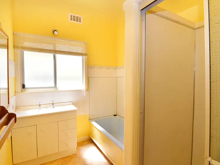 Sixth view of Homely house listing, 8 Tecoma Street, Red Cliffs VIC 3496