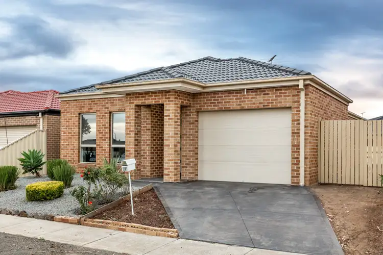 Seventh view of Homely house listing, 7 Connata Place, Melton West VIC 3337