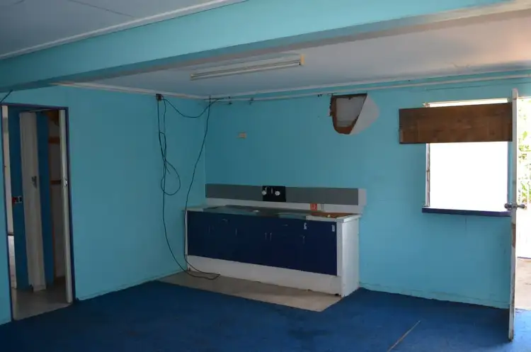 Fifth view of Homely house listing, 4 Conachan Street, Blackwater QLD 4717