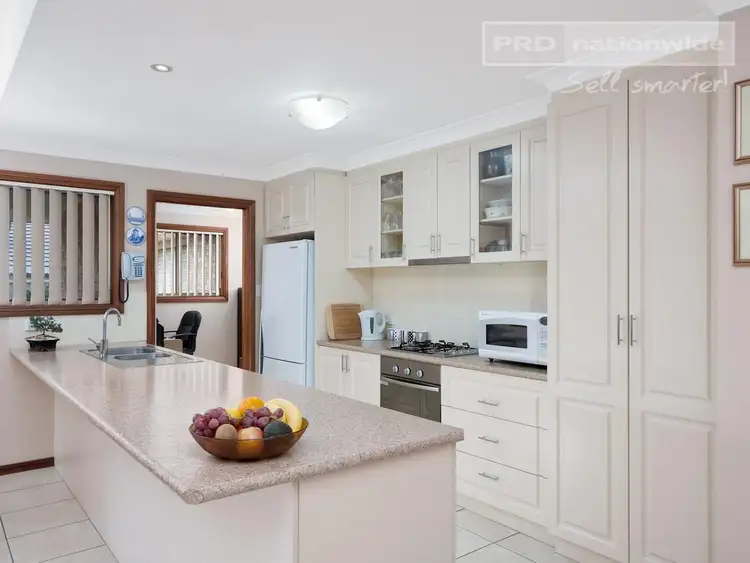 Second view of Homely house listing, 39 Yarrawah Crescent, Bourkelands NSW 2650