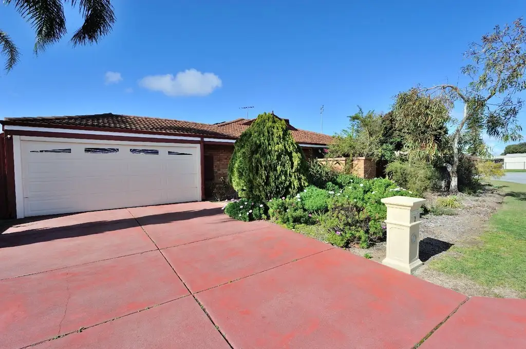 Main view of Homely house listing, 2 Greenlea Crescent, Warnbro WA 6169